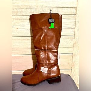 Arizona brown boots NWT